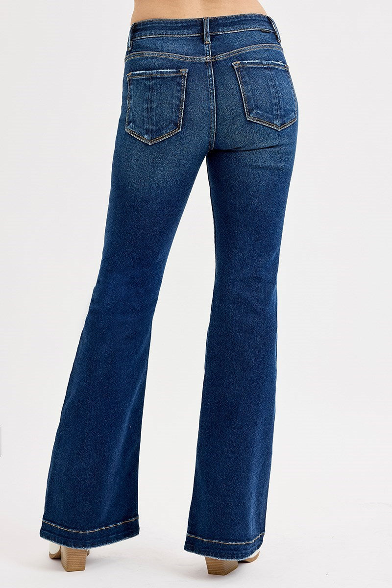 BASIC JEANS YOU NEED