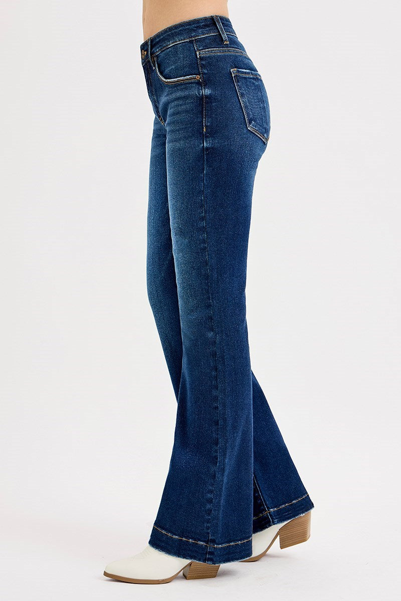 BASIC JEANS YOU NEED